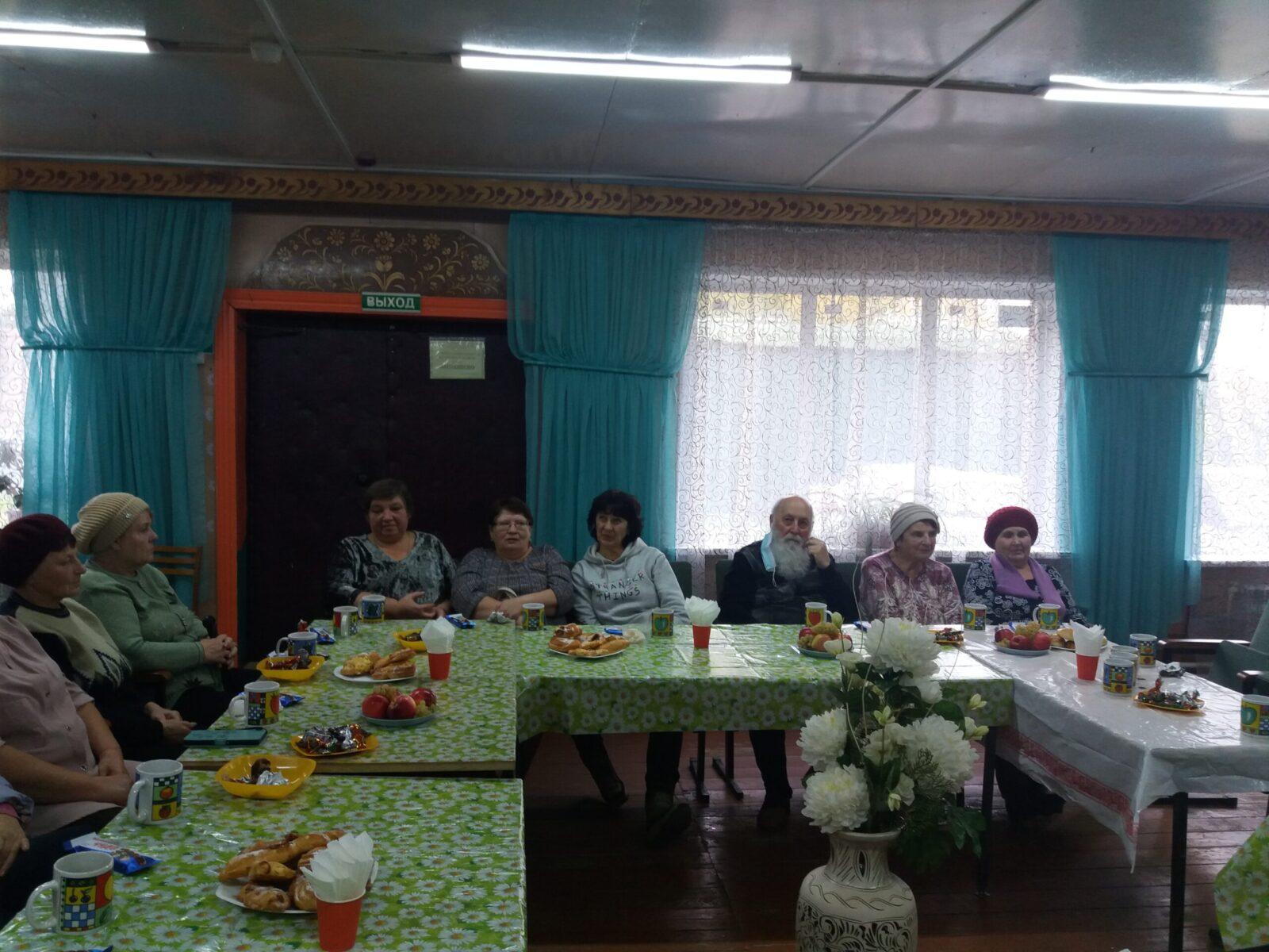 Концертная программа ко Дню пожилого человека