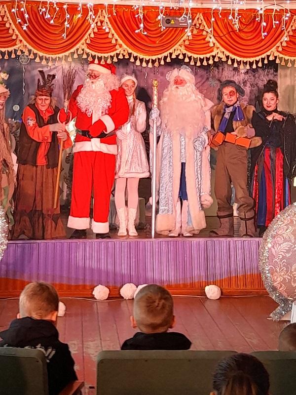 <strong>Новогодняя сказка в ДК Фёдоровка</strong>